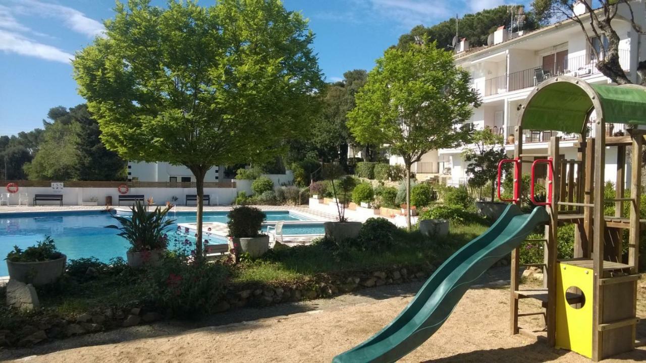 Апартаменты Calella Golfet Sobremar Калелья-де-Палафружель Экстерьер фото