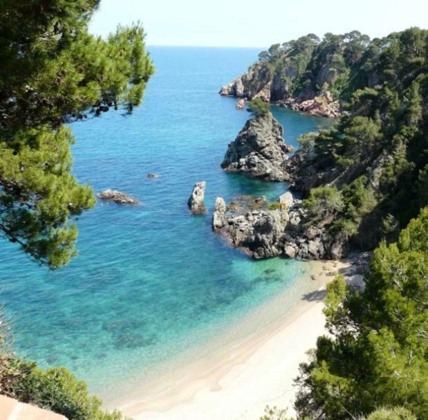 Апартаменты Calella Golfet Sobremar Калелья-де-Палафружель Экстерьер фото